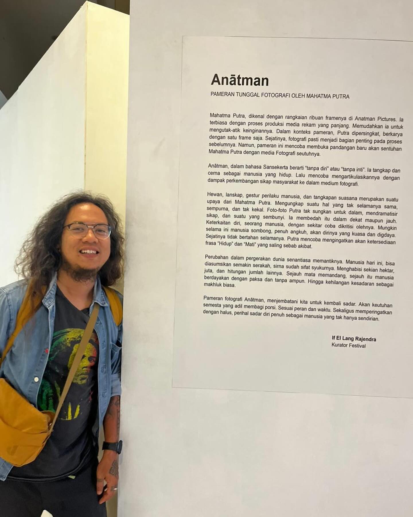 The photographer's statement on the wall at ISI Yogyakarta
