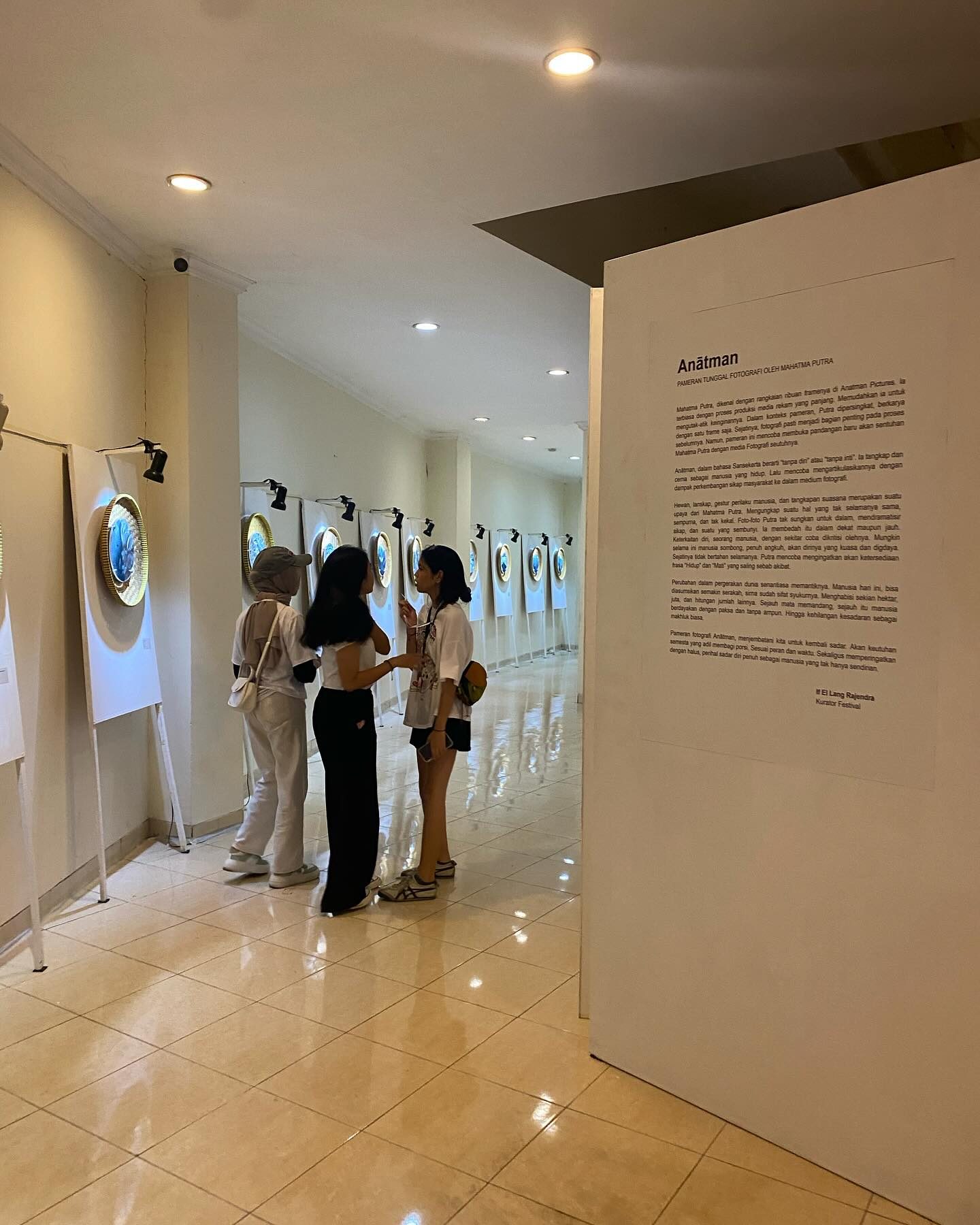 Visitors at the anātman exhibition, ISI Yogyakarta