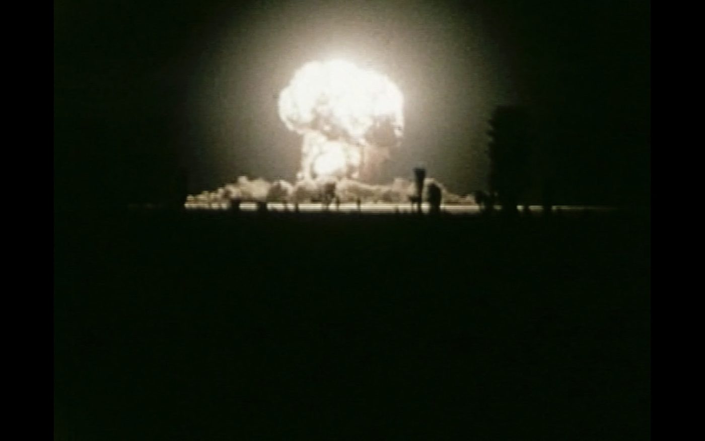 Archive footage of a nuclear test, from Diam & Dengarkan
